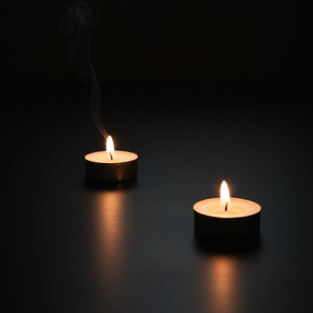 Small Decorative Candles for Room (Single)